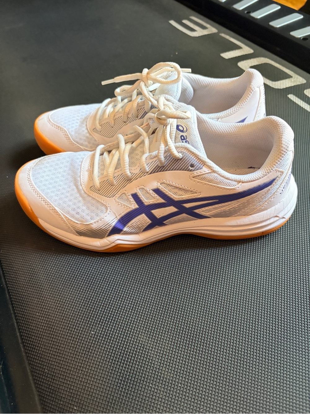 ASICS Women's Upcourt 5 in White/Blue Violet - Picture 5 of 11
